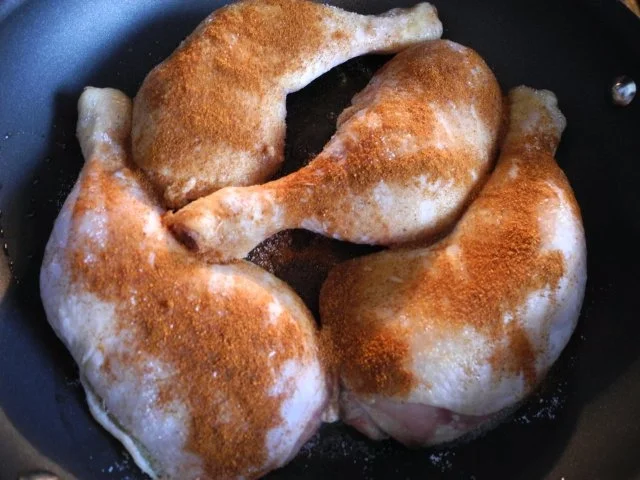 Geflügel : Ingwer - Pfeffer - Hähnchenschenkel an Spargelspitzen in Soße - Rezept - Bild Nr. 5