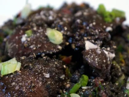 Beluga-Linsen-Salat mit glasierter Geflügelleber - Rezept - Bild Nr. 19