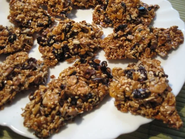 Rezept: Müsli-Sesam-Krokant Müsli-Sesam-Krokant - Rezept