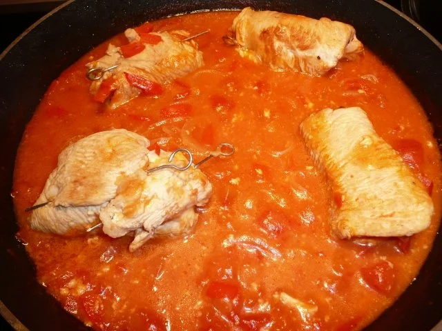 Rezept: Putenröllen in Tomaten an Safranreis. Bild Nr. 8 Putenröllen in Tomaten an Safranreis. - Rezept - Bild Nr. 8