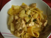 Hähnchengulasch mit Spargel - Rezept