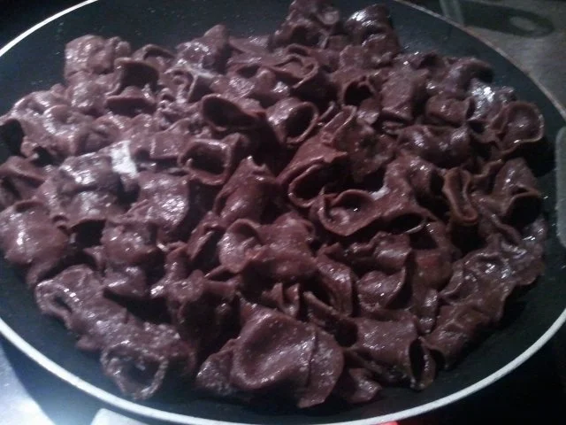 Kakao-Tortellini mit Marzipanfüllung - Rezept - Bild Nr. 10