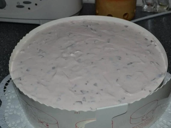 Stracciatella – Erdbeer – Schoko – Torte - Rezept - Bild Nr. 7