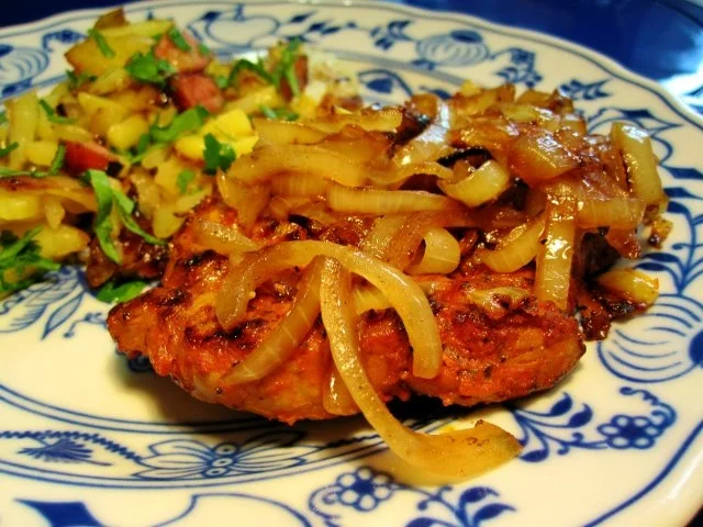 Rezept: Nackensteaks mit vielen Zwiebeln ... Bild Nr. 7 Nackensteaks mit vielen Zwiebeln ... - Rezept - Bild Nr. 7