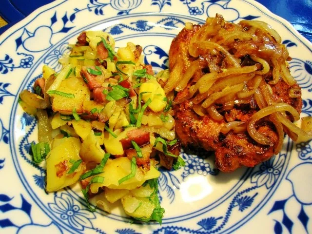 Rezept: Nackensteaks mit vielen Zwiebeln ... Bild Nr. 8 Nackensteaks mit vielen Zwiebeln ... - Rezept - Bild Nr. 8