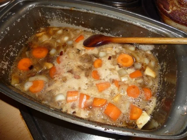 Schweineschulter in dunklem Bier - Rezept - Bild Nr. 8