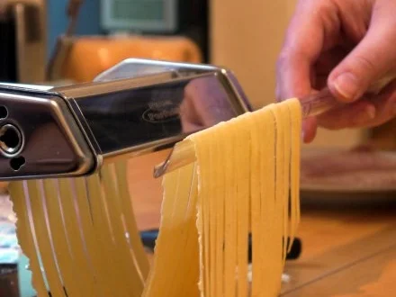 Rotbarsch mit Limette, Ingwer, Fenchel - dazu Tagliatelle mit pfeffriger Spargelsauce - Rezept - Bild Nr. 13