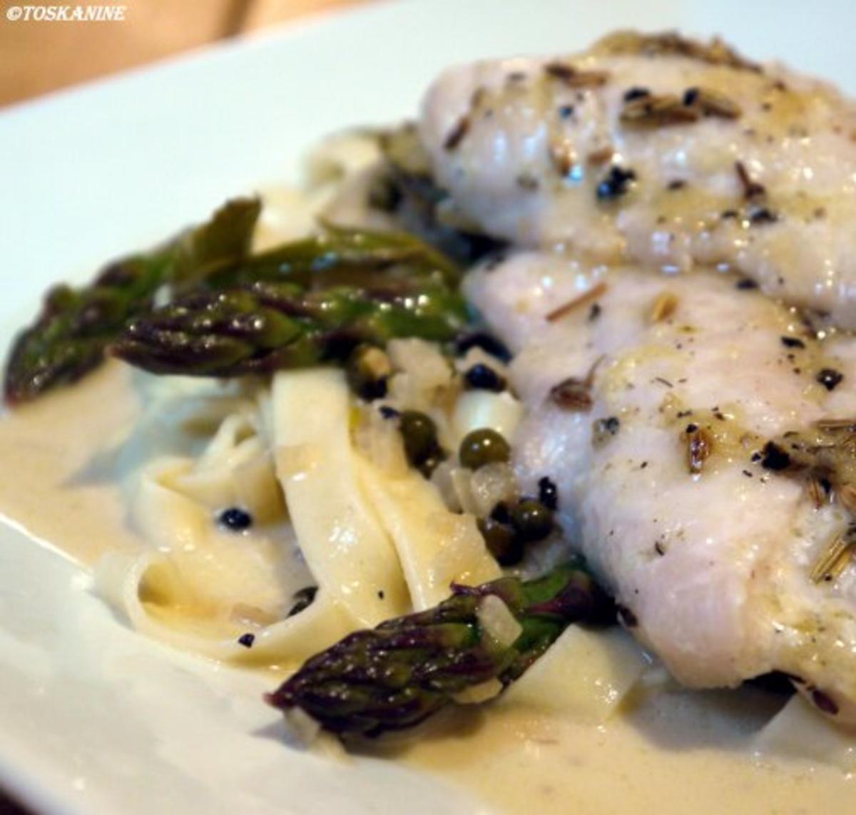 Bilder für Rotbarsch mit Limette, Ingwer, Fenchel - dazu Tagliatelle mit pfeffriger Spargelsauce - Rezept