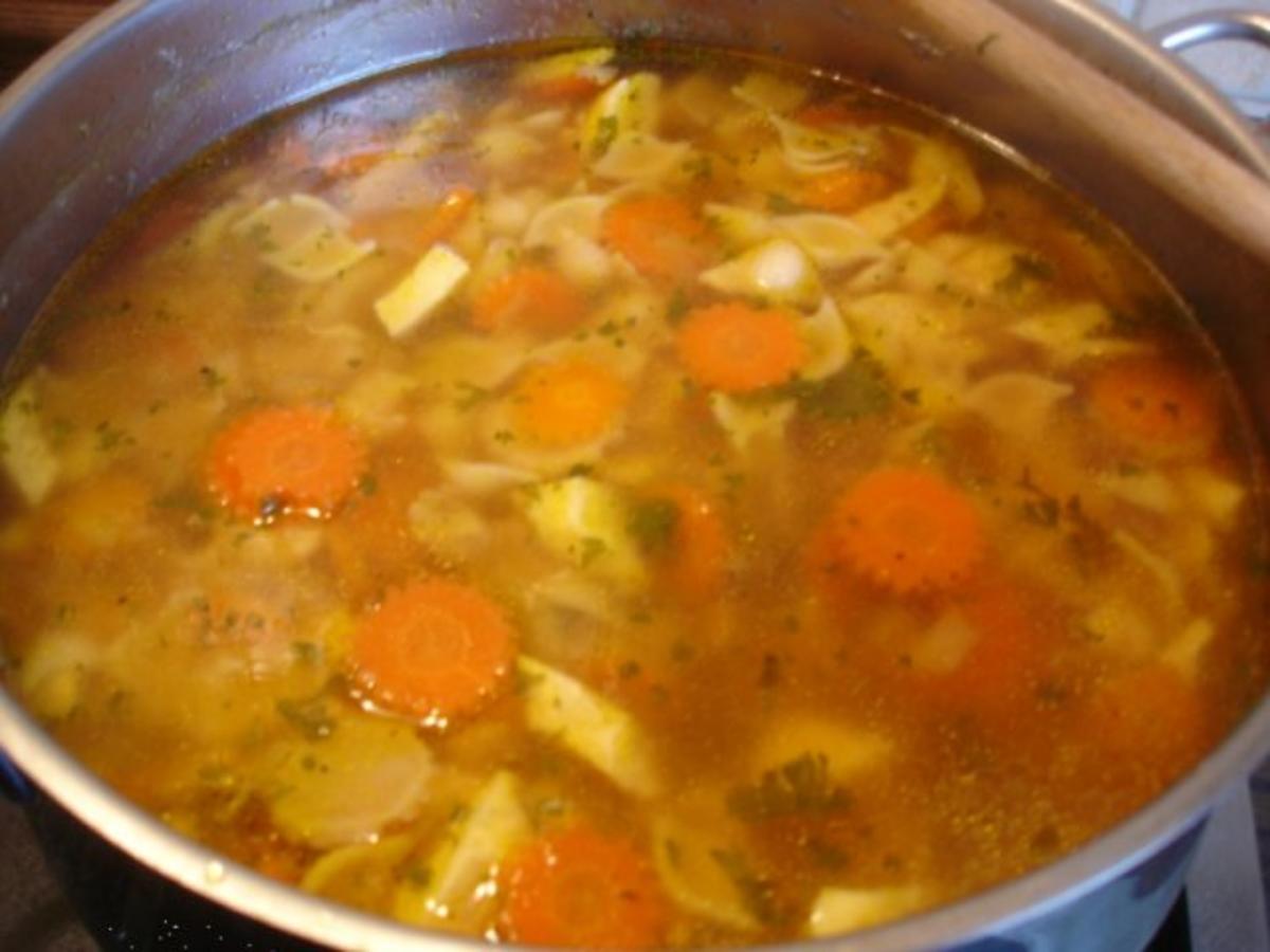 Hühnerfleischsuppe - Rezept - Bild Nr. 2