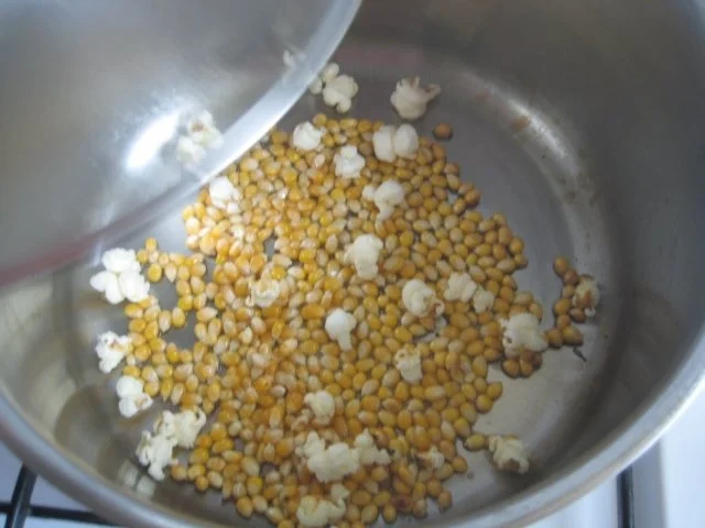 Popkorn-Zitronenquark-Torte - Rezept - Bild Nr. 6