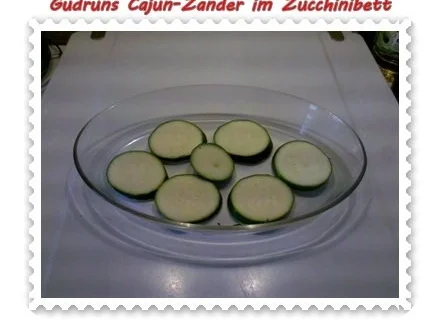 Fisch: Cajun-Zander im Zucchinibett - Rezept - Bild Nr. 5