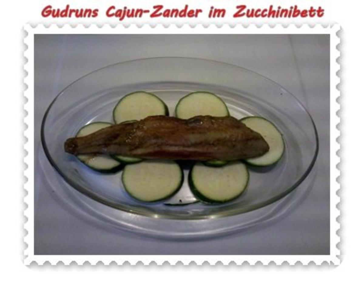 Fisch: Cajun-Zander im Zucchinibett - Rezept - Bild Nr. 6