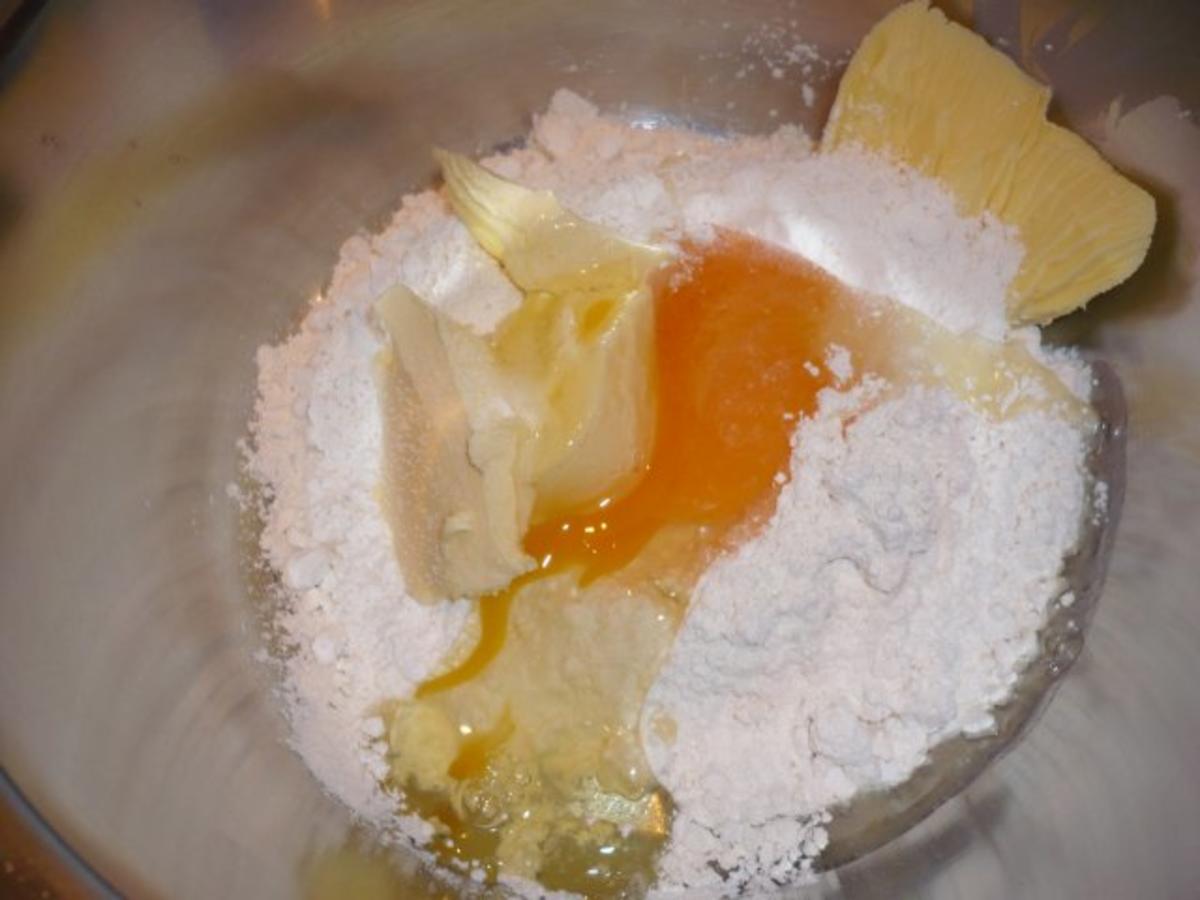 Gebratene Hähnchenbrust mit weißer Pfeffersoße und Karottenquiche - Rezept - Bild Nr. 3