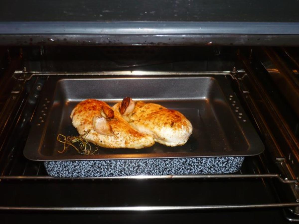 Gebratene Hähnchenbrust mit weißer Pfeffersoße und Karottenquiche - Rezept - Bild Nr. 8