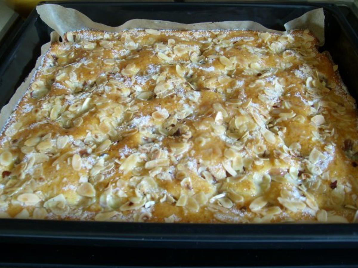 Kuchen/Torte...Buttermilch Kuchen mit Rhabarber - Rezept - Bild Nr. 3