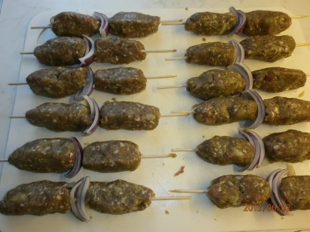 Cevapcici mit gegrilltem Babyspargel - Rezept - Bild Nr. 5