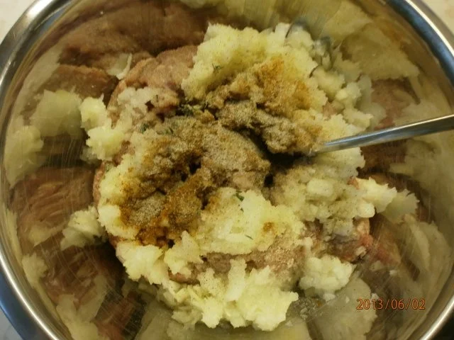 Cevapcici mit gegrilltem Babyspargel - Rezept - Bild Nr. 3