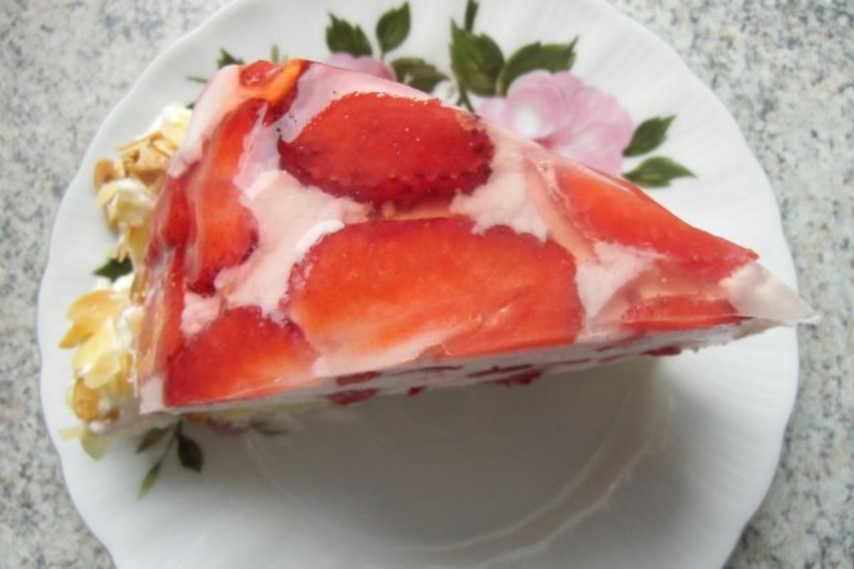 ❤ Erdbeer - Joghurt - Kuppeltorte ❤ - Rezept - Bild Nr. 33