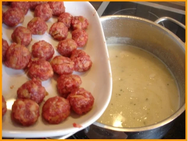 Rezept: Eine leckere Suppeneinlage Bild Nr. 3 Eine leckere Suppeneinlage - Rezept - Bild Nr. 3