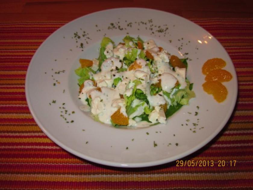 Kopfsalat mit Mandarinen und Hirtenkäse - schnell &amp; einfach - von MeMi