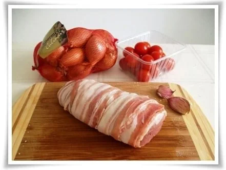 Rezept: Schweinefilet im Salbei-Speckmantel Bild Nr. 10 Schweinefilet im Salbei-Speckmantel - Rezept - Bild Nr. 10