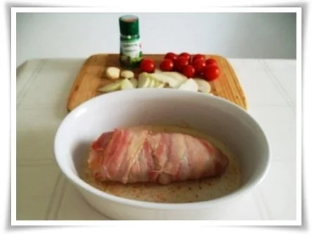 Rezept: Schweinefilet im Salbei-Speckmantel Bild Nr. 13 Schweinefilet im Salbei-Speckmantel - Rezept - Bild Nr. 13