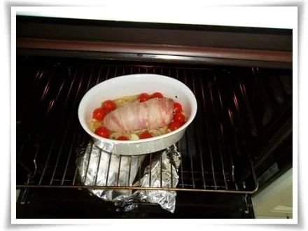 Rezept: Schweinefilet im Salbei-Speckmantel Bild Nr. 16 Schweinefilet im Salbei-Speckmantel - Rezept - Bild Nr. 16