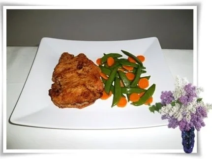 Nackenkotelett mit Kiwi mariniert. - Rezept