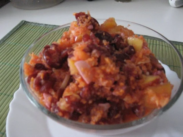 Rezept: Cranberrie-Möhren-Salat Cranberrie-Möhren-Salat - Rezept