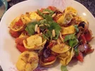 Tortellini oder Ravioli mit Oliven und Thunfisch - Rezept