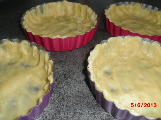 Pflaumen-Torteletts mit Vanillepudding-Füllung - Rezept - Bild Nr. 4
