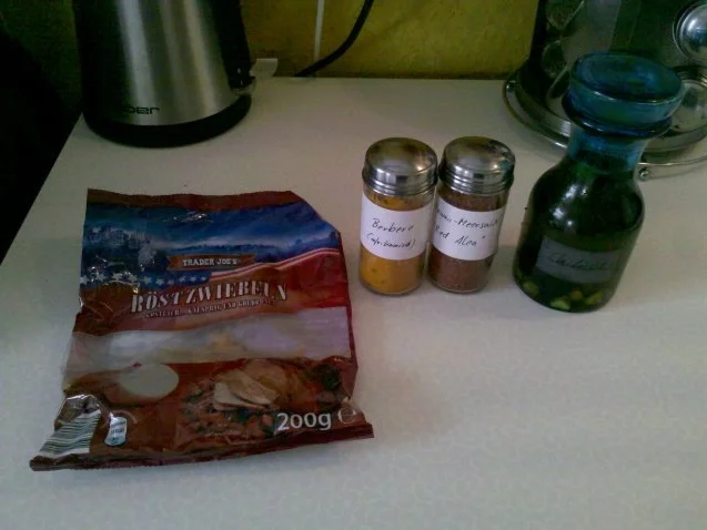 Eier: Berbere-Champis mit Spiegelei - Rezept - Bild Nr. 2