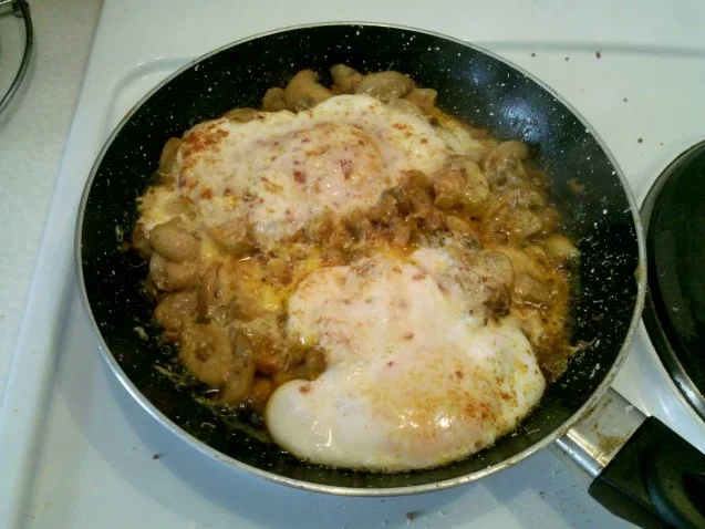 Eier: Berbere-Champis mit Spiegelei - Rezept - Bild Nr. 5