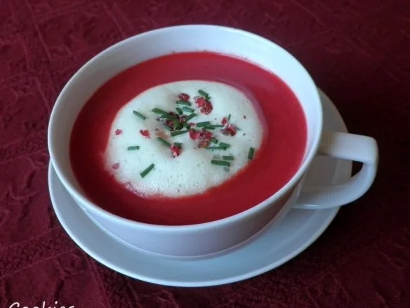 Rezept: Rote Bete - Cappuccino mit Wasabi - Schaum Bild Nr. 2 Rote Bete - Cappuccino mit Wasabi - Schaum - Rezept - Bild Nr. 2