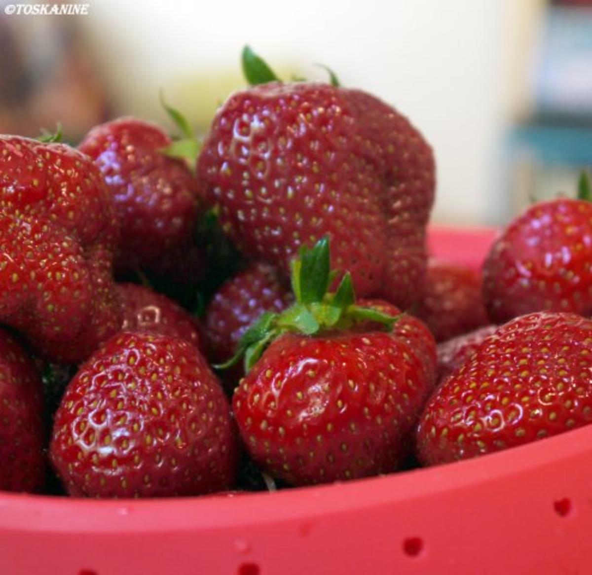 Erdbeer-Parfait - Rezept - Bild Nr. 2