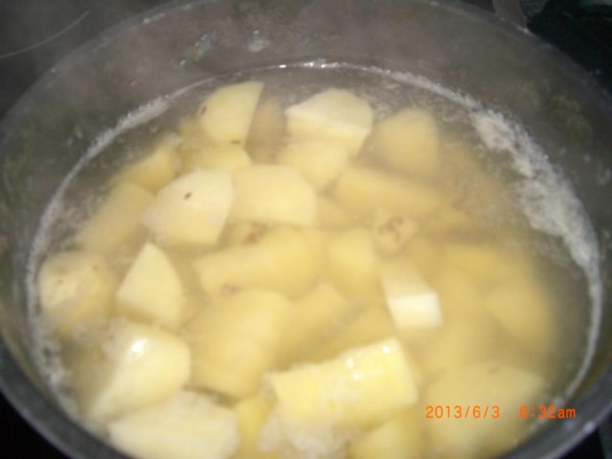 Faschierter Braten mit Kartoffelpürre - Rezept - Bild Nr. 4