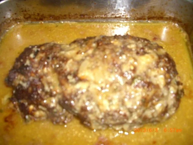 Rezept: Faschierter Braten mit Kartoffelpürre Faschierter Braten mit Kartoffelpürre - Rezept