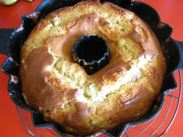 Rezept: Rhabarber - Eierlikör - Gugelhupf Bild Nr. 11 Rhabarber - Eierlikör - Gugelhupf - Rezept - Bild Nr. 11