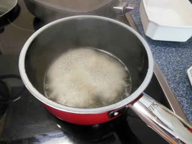 Rezept: Suppe: Maissuppe mit Maisblinis Bild Nr. 4 Suppe: Maissuppe mit Maisblinis - Rezept - Bild Nr. 4