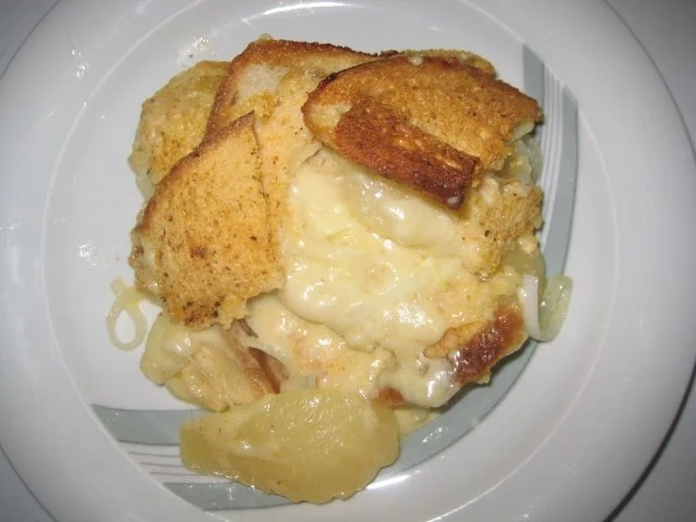 Brot Käse-Auflauf mit Birnen - Rezept