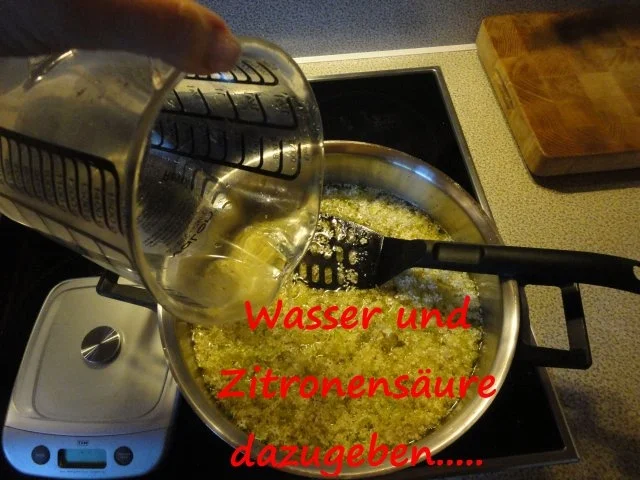 Rezept: Holunderblüten Sirup - heiß eingekocht Bild Nr. 4 Holunderblüten Sirup - heiß eingekocht - Rezept - Bild Nr. 4