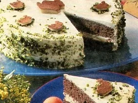 Gefüllte Biskuittorte - Rezept