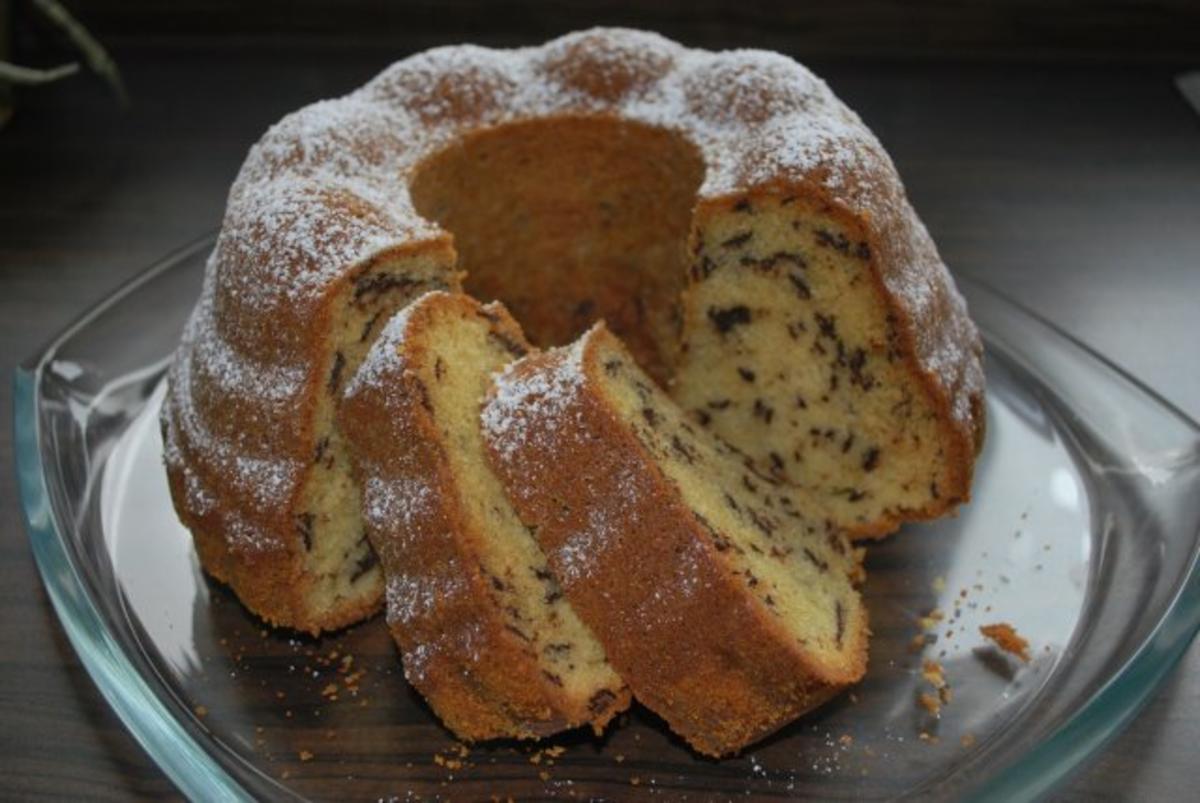 Napfkuchen mit Raspelschokolade und Frischkäse - Rezept