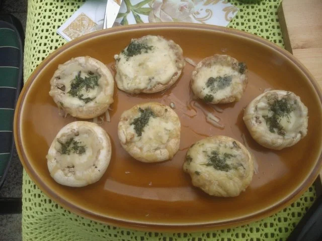 Antipasti - gefüllte Champignons vom Grill - Rezept