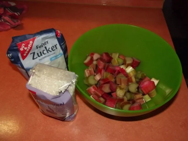 Rhabarber Milchreis-Auflauf nach Oma's Rezept - Rezept - Bild Nr. 2