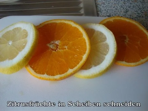 Holunderblüten Likör mit Goldflöckchen - Rezept - Bild Nr. 6