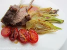 Rezept: Lammkarrée auf Orangen-Karamell-Sauce mit geschmorrtem Fenchel und Datteltomaten Lammkarrée auf Orangen-Karamell-Sauce mit geschmorrtem Fenchel und Datteltomaten - Rezept