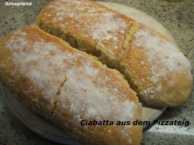 Pikantes Backen: Pizzateig, der 397ste von  Umberto Napolitano, dem Pizza-Akrobaten - Rezept - Bild Nr. 9