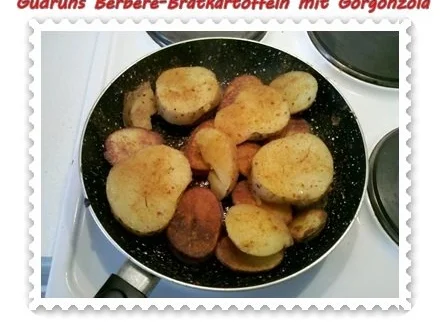 Kartoffeln: Berbere-Bratkartoffeln mit Gorgonzola - Rezept - Bild Nr. 3