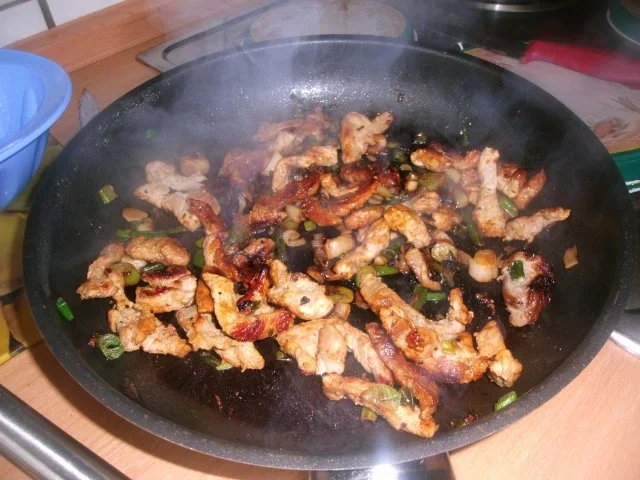 Gyros mit Tzaziki und Kartoffelspalten - Rezept - Bild Nr. 5